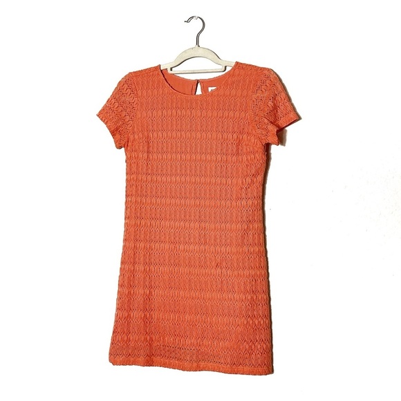 Abercrombie & Fitch Dresses & Skirts - Abercrombie & Fitch Lace Crochet Mini Dress in Coral - Size Small